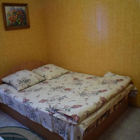 Hotel Constancia Kamieniec Podolski Zewnętrze zdjęcie