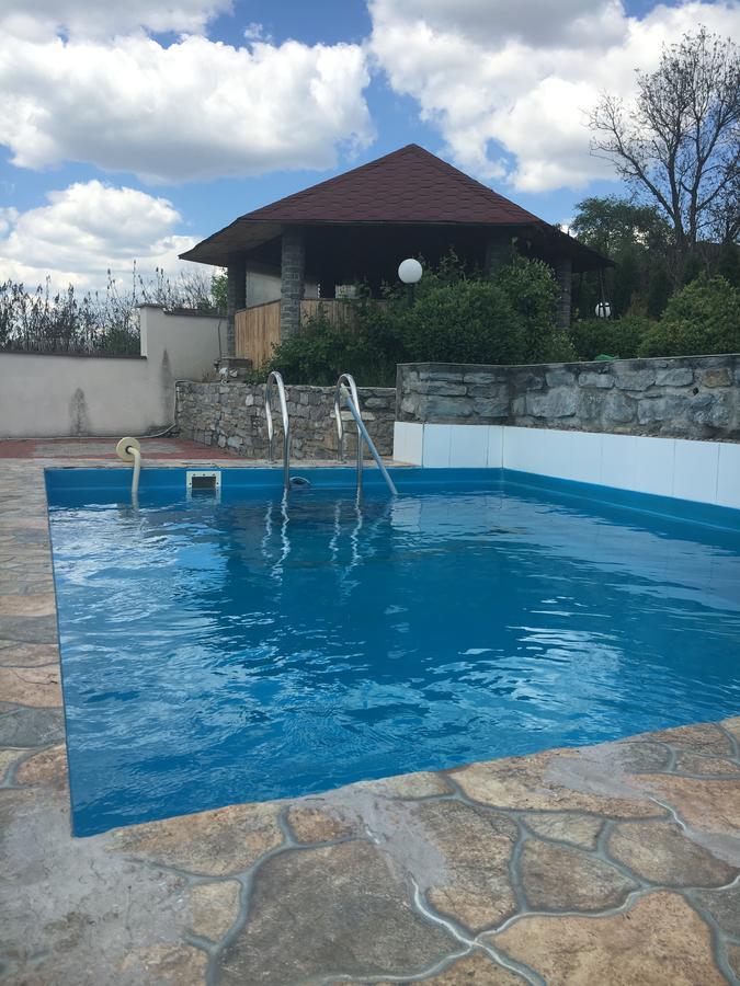 Hotel Constancia Kamieniec Podolski Zewnętrze zdjęcie