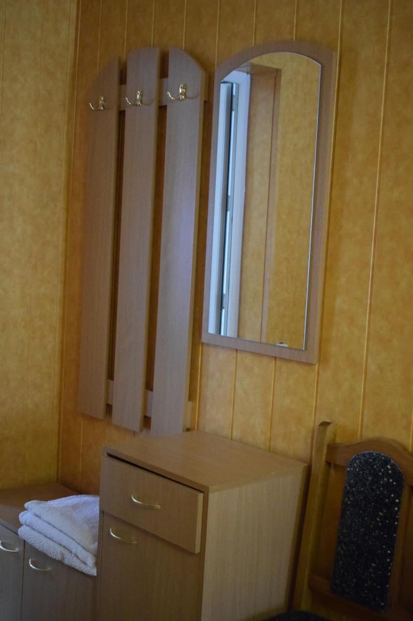 Hotel Constancia Kamieniec Podolski Zewnętrze zdjęcie
